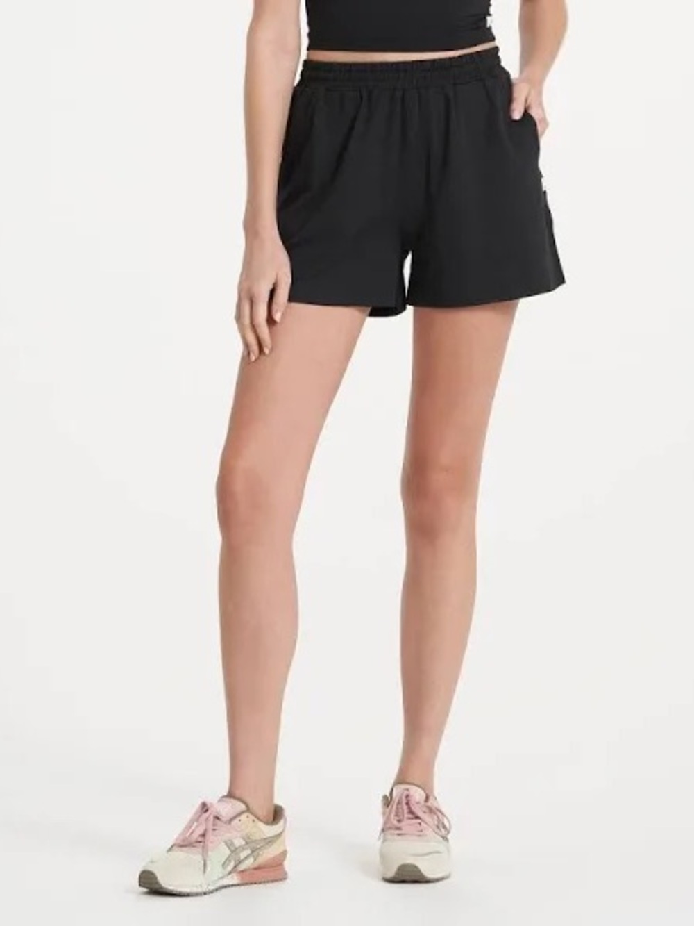 Vuori Boyfriend Shorts Womens Xs - Heather Black- Women’s CS!